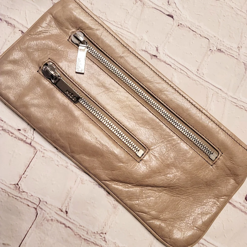 HOBO‎ International Cristel Clutch